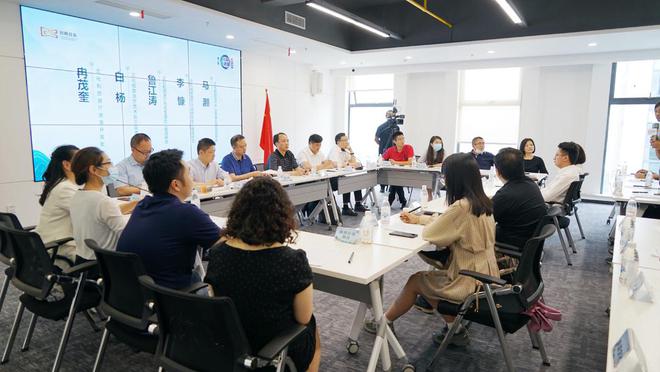 四川文旅企業(yè)迎來(lái)政策春風(fēng) 專(zhuān)題解讀助企紓困，文化藝術(shù)交流注入新活力
